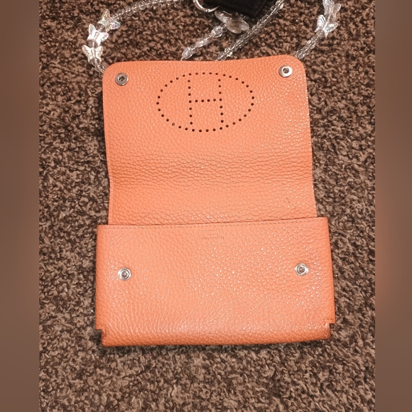 Hermes Leather Purse/Case W/Insert And UNBRANDED Chain. - Picture 6 of 15